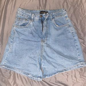 PLT Denim Shorts in sz 2.